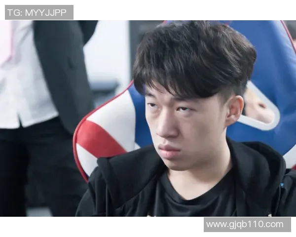 高校联赛特别报道：见证RNG从青涩到辉煌的成长历程与奋斗精神