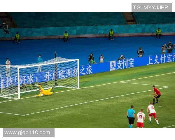 深圳足球队在欧锦赛中的技术表现分析与未来展望 深圳足球队在欧锦赛中的技术表现分析与未来展望